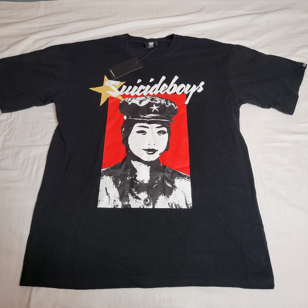 NWT $uicideboys "The Nuclear Race is Female" T-Shirt